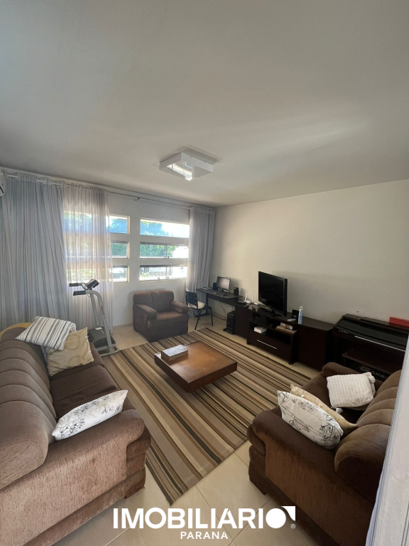 Residência para  Venda em Umuarama pela Garcia Imóveis