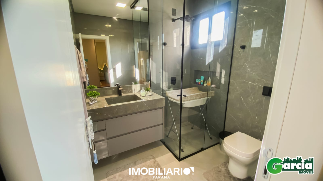 Residência para  Venda em Umuarama pela Garcia Imóveis