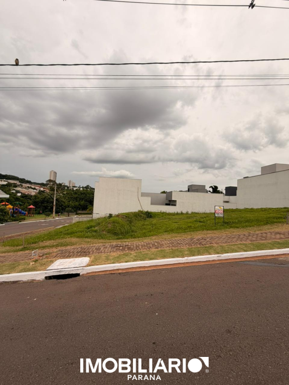 Terreno para  Venda em Umuarama pela Caetano & Otávio