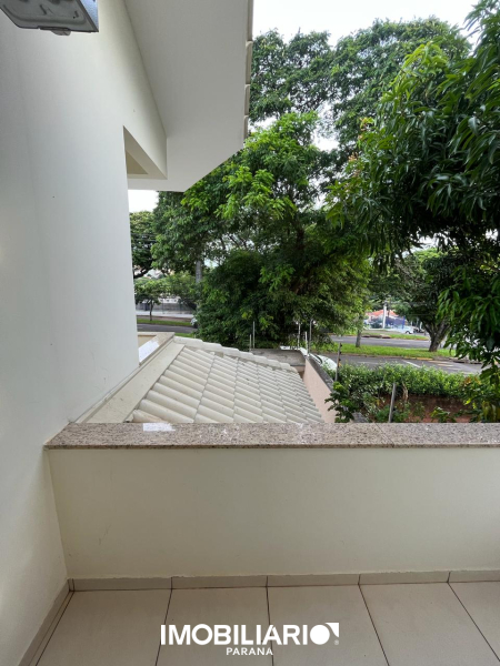 Sobrado para  Venda em Umuarama pela Sérgio Marques