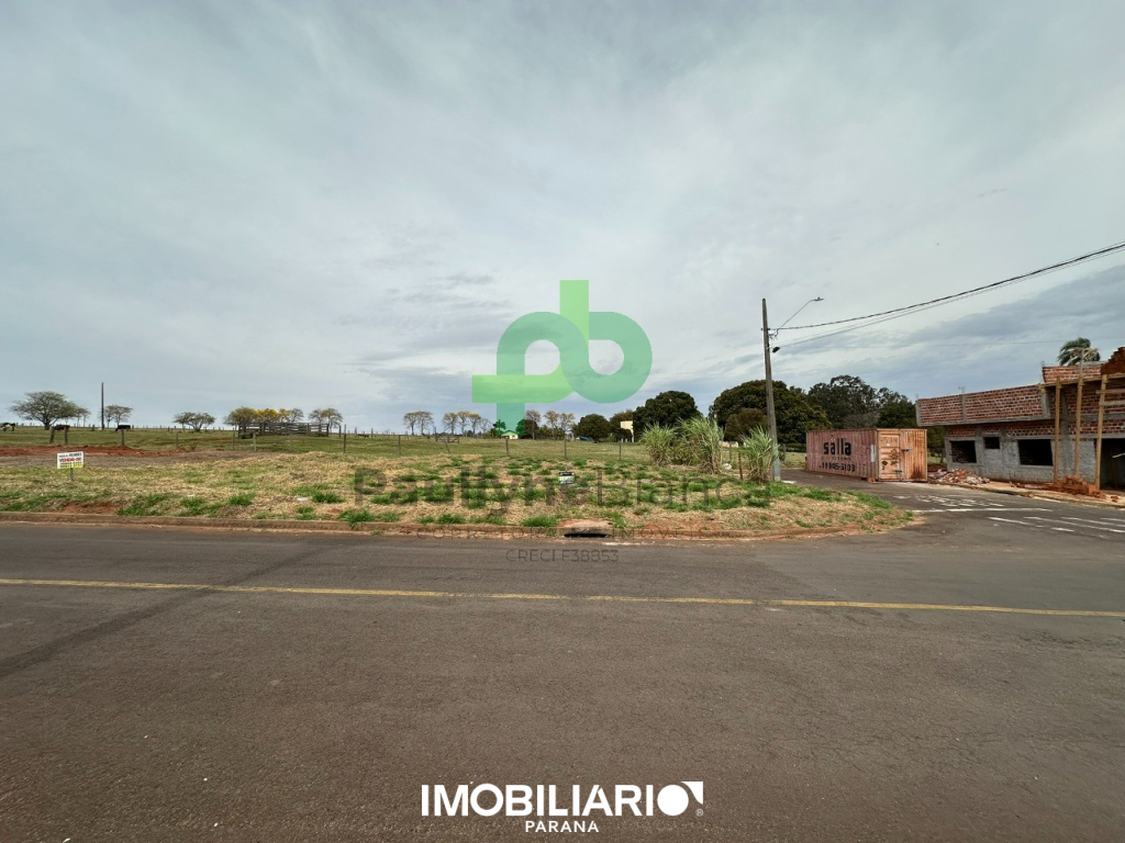 Terreno para  Venda em Umuarama pela Paullyne Bianca corretora de imóveis