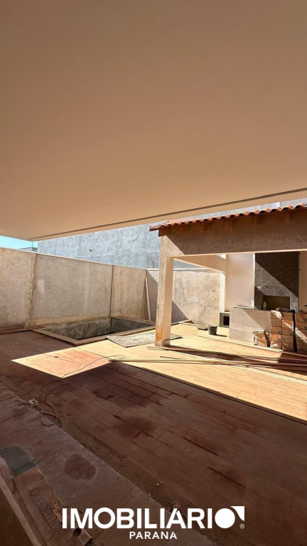 Sobrado para  Venda em Campo Mourão pela Casa fácil