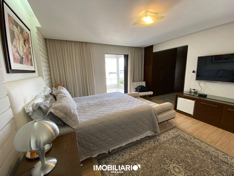 Sobrado para  Venda em Umuarama pela Marcelo