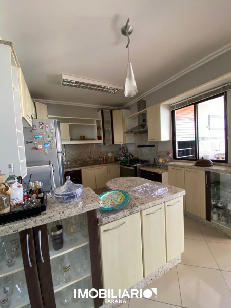 Sobrado para  Venda em Umuarama pela Marcelo