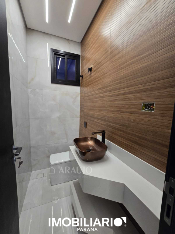 Residência para  Venda em Umuarama pela Araujo