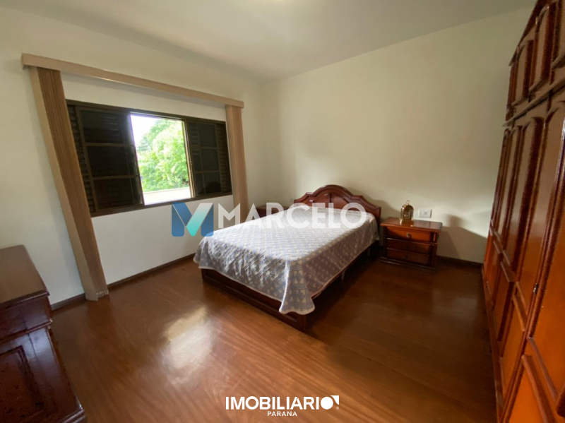 Sobrado para  Venda em Umuarama pela Marcelo