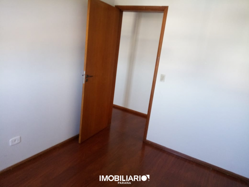 Apartamento para  Venda em Umuarama pela Bom Imóveis