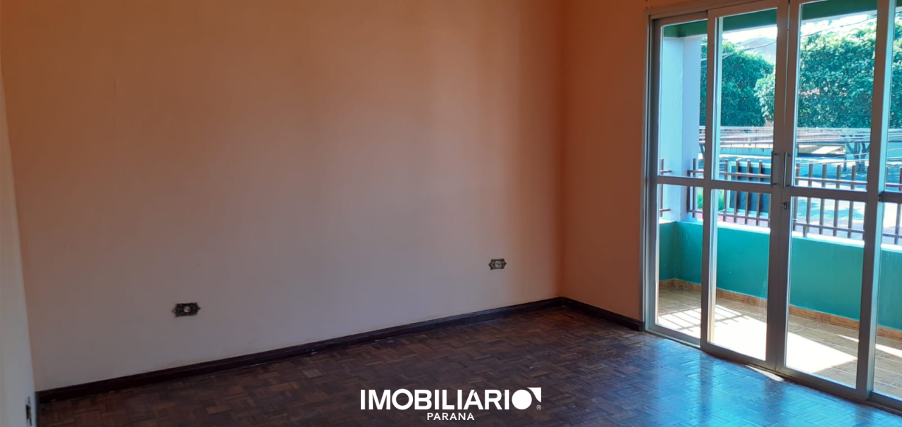 Sobrado para  Venda em Umuarama pela FBF Capital