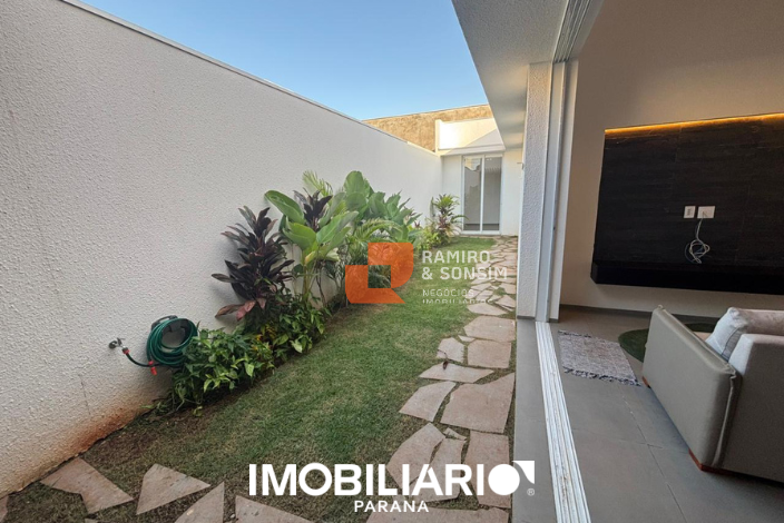 Residência para  Venda em Umuarama pela Ramiro e Sonsin negócios imobiliários