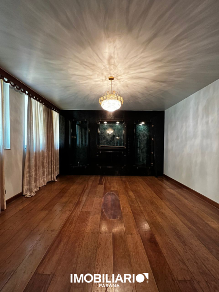 Residência para  Alugar em Umuarama pela Caetano & Otávio