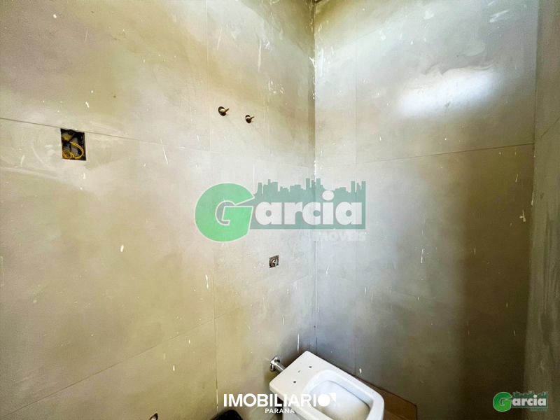 Residência para  Venda em Umuarama pela Garcia Imóveis