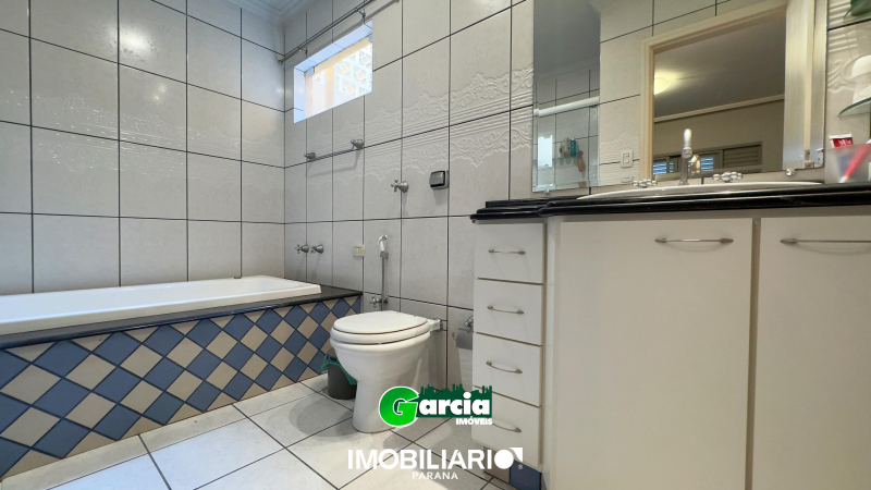 Residência para  Venda em Umuarama pela Garcia Imóveis