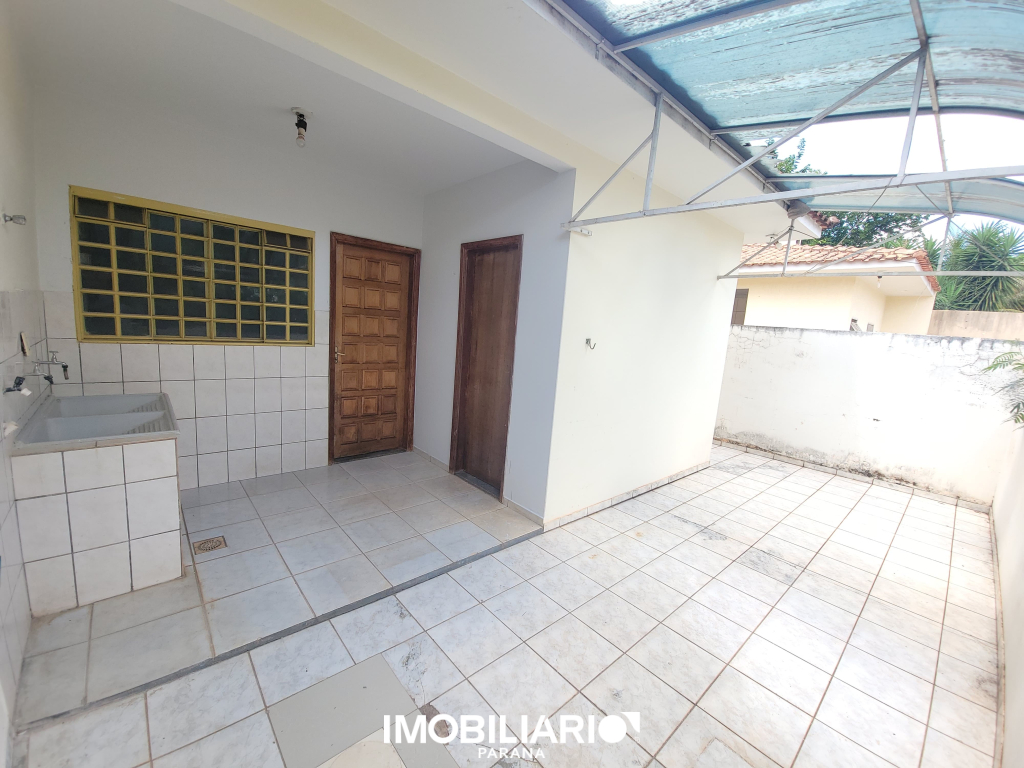 Residência para  Alugar em Umuarama pela Delta