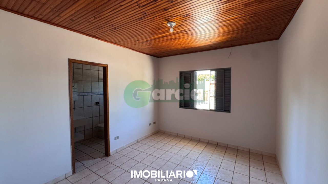 Residência para  Venda em Umuarama pela Garcia Imóveis