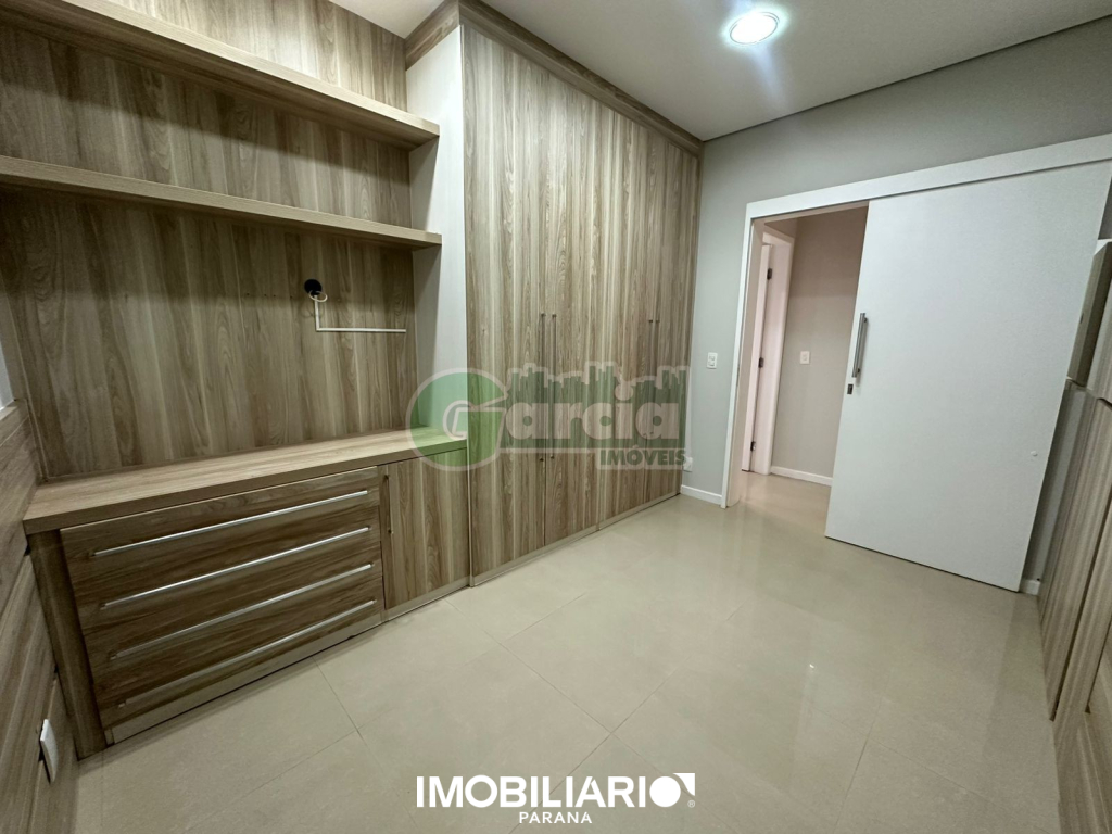 Apartamento para  Alugar em Umuarama pela Garcia Imóveis