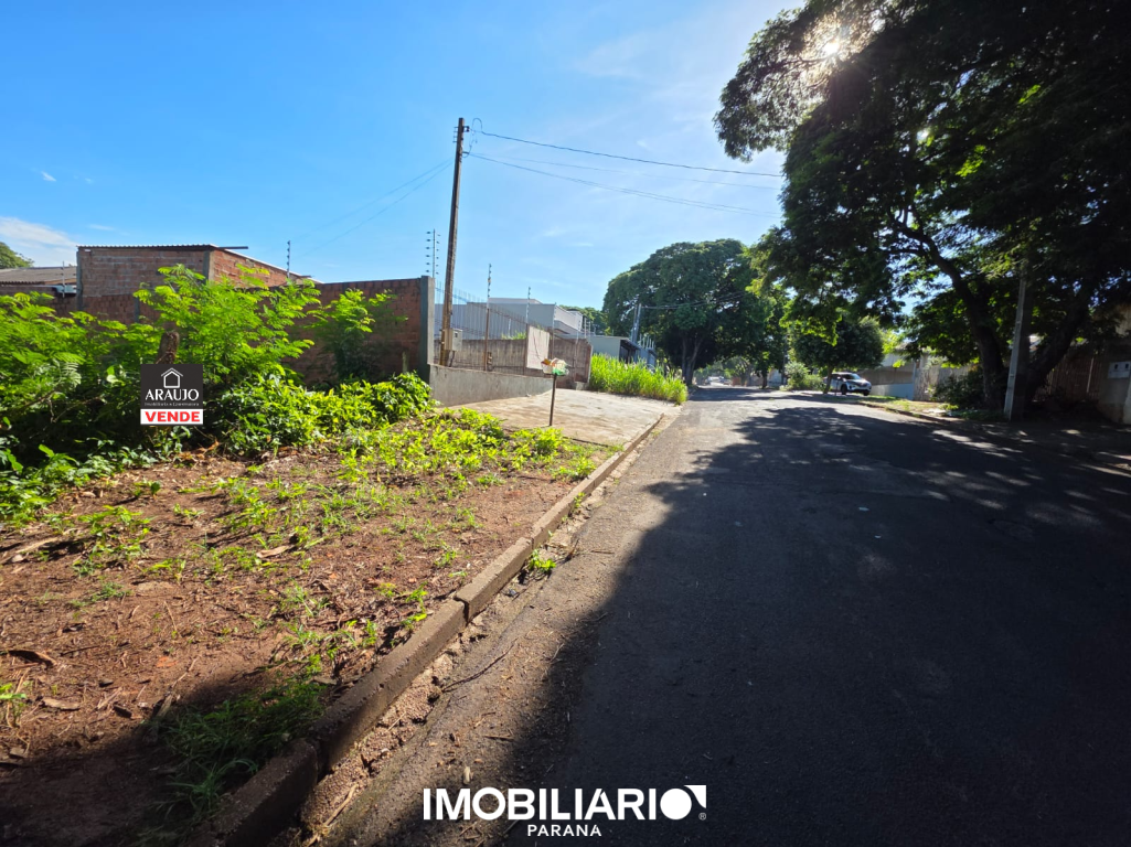 Terreno para  Venda em Umuarama pela Araujo