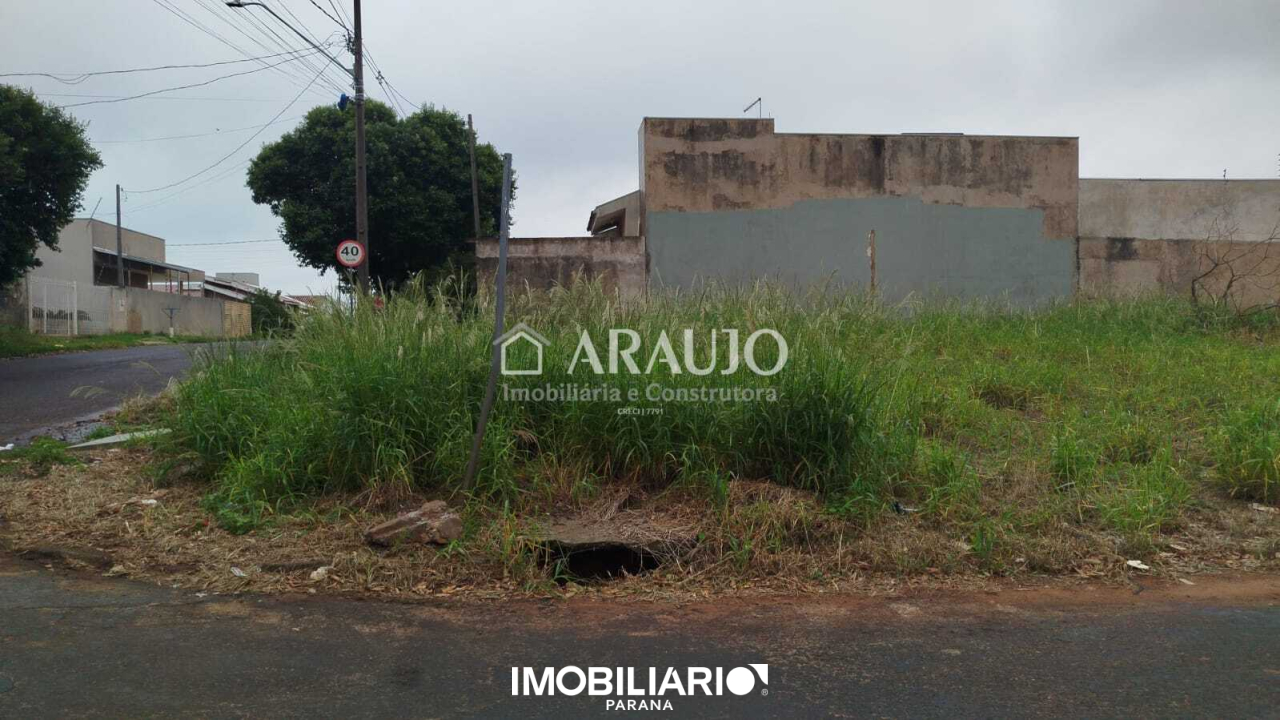 Terreno para  Venda em Umuarama pela Araujo