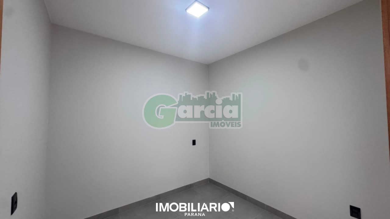 Residência para  Venda em Umuarama pela Garcia Imóveis