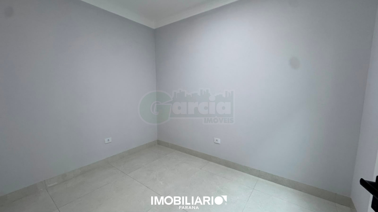 Residência para  Venda em Umuarama pela Garcia Imóveis