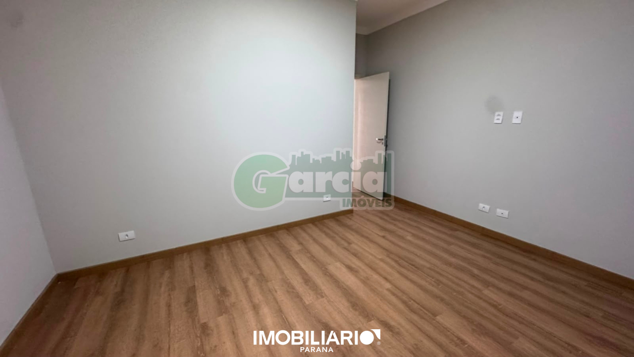 Residência para  Venda em Umuarama pela Garcia Imóveis