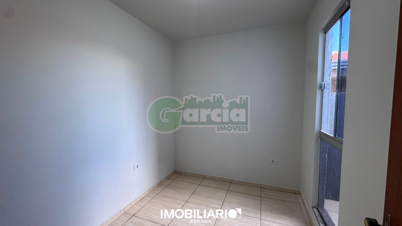 Residência para  Venda em Umuarama pela Garcia Imóveis