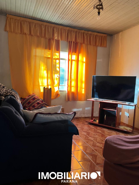 Residência para  Venda em Umuarama pela Elisia Neves