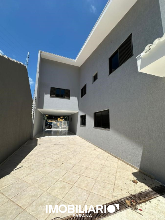 Residência para  Alugar em Umuarama pela Castelo Assessoria Imobiliária
