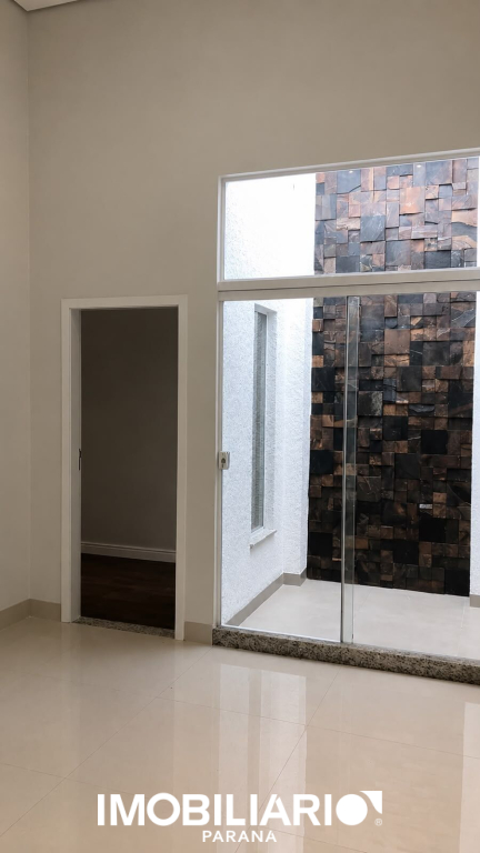 Residência para  Venda em Umuarama pela Tavares