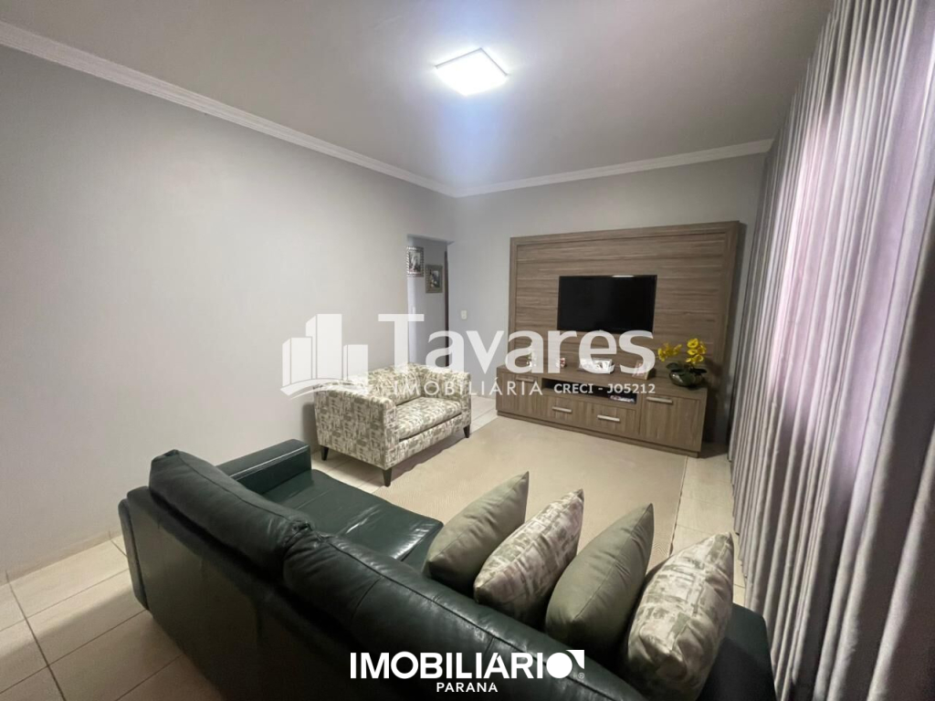 Residência para  Venda em Umuarama pela Tavares