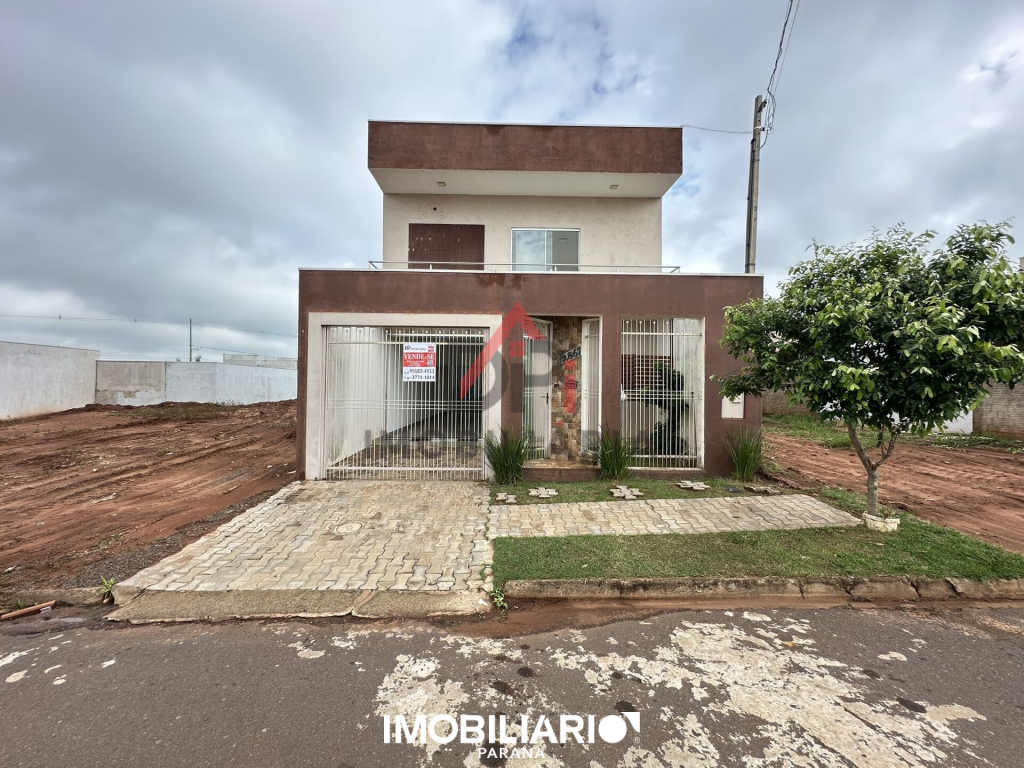 Sobrado para  Venda em Umuarama pela DPI Imobiliária