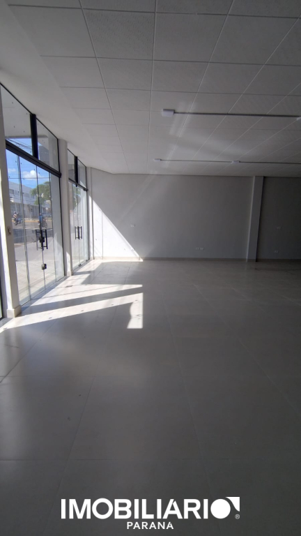 Sala Comercial para  Alugar em Umuarama pela Bom Imóveis