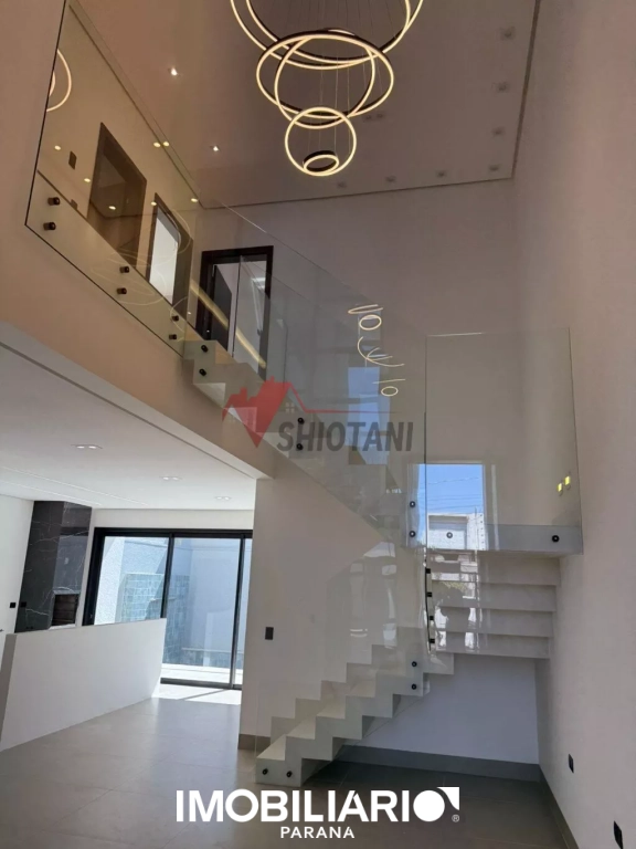 Sobrado para  Venda em Umuarama pela Shiotani Imóveis