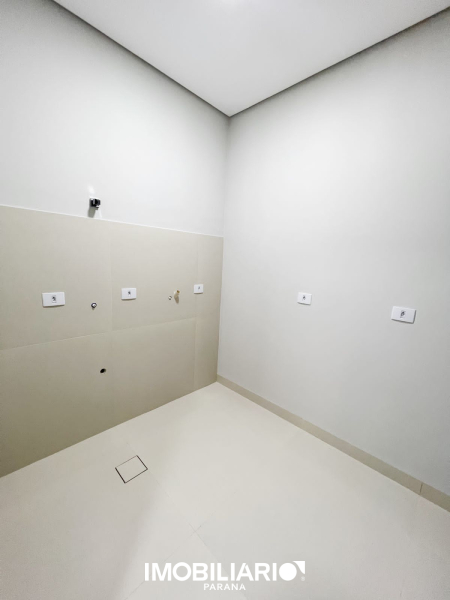 Residência para  Venda em Umuarama pela Ilha Bella