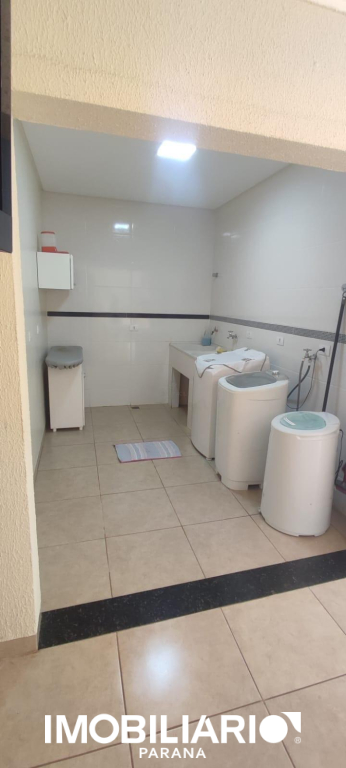 Comercial E Residencial para  Venda em Campo Mourão pela Casa fácil