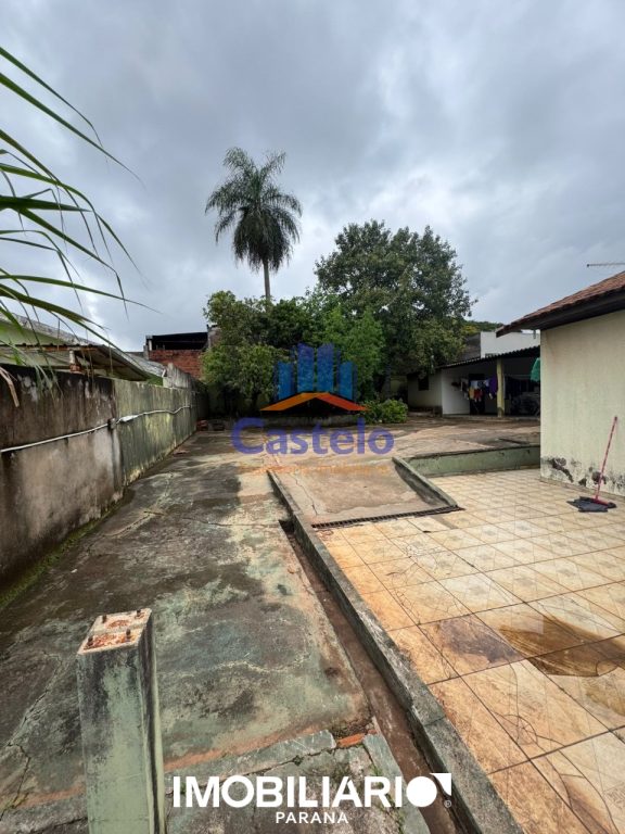 Residência para  Venda em Umuarama pela Castelo Assessoria Imobiliária
