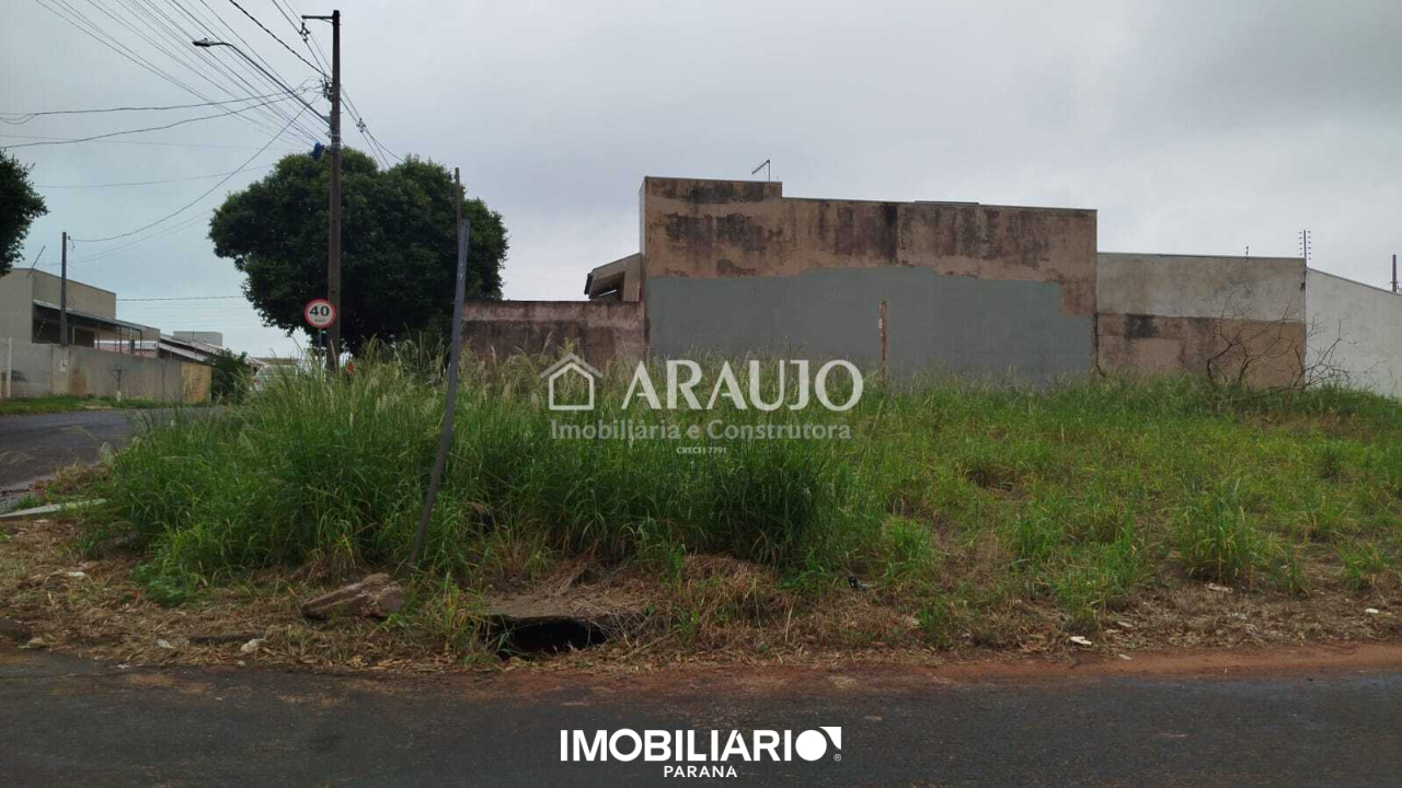 Terreno para  Venda em Umuarama pela Araujo