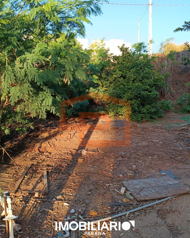 Terreno para  Venda em Umuarama pela Peteno Imóveis