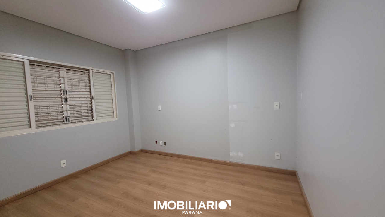 Sobrado para  Venda em Umuarama pela Aliança