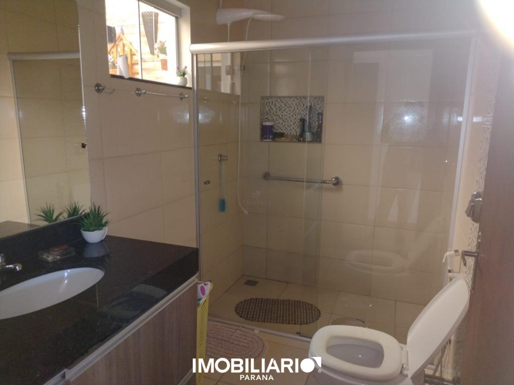 Comercial E Residencial para  Venda em Campo Mourão pela Casa fácil