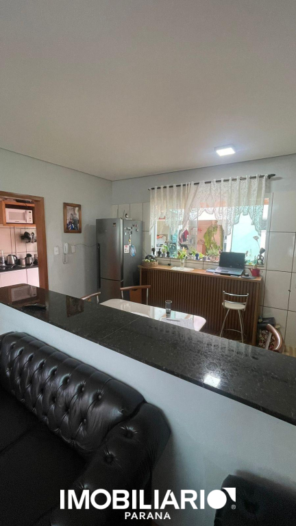 Sobrado para  Venda em Campo Mourão pela Casa fácil