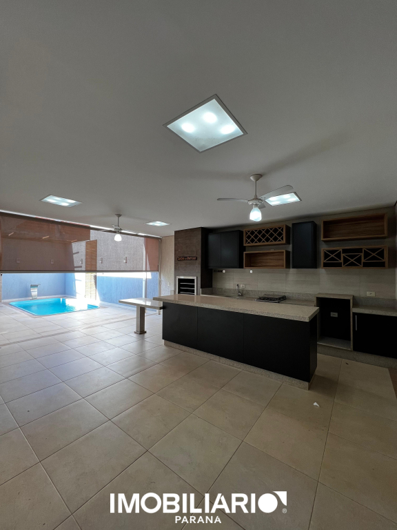 Sobrado para  Venda em Umuarama pela Caetano & Otávio