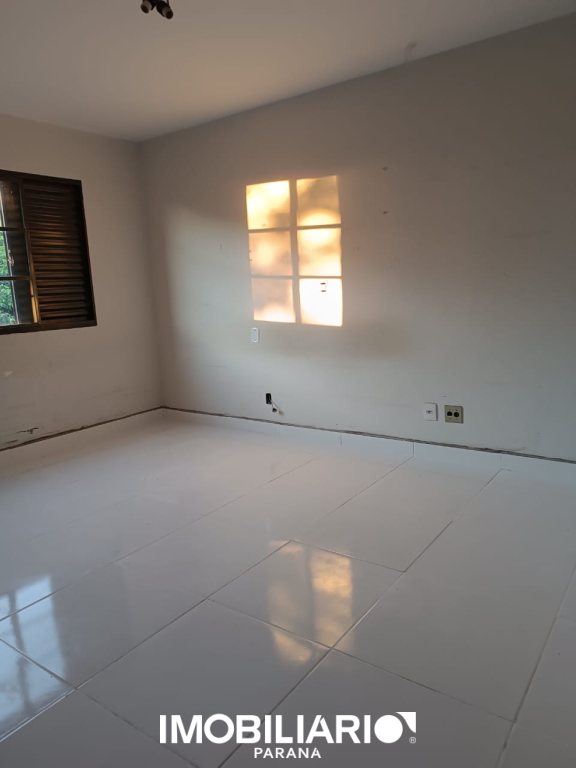 Apartamento para  Venda em Umuarama pela ES Corretora