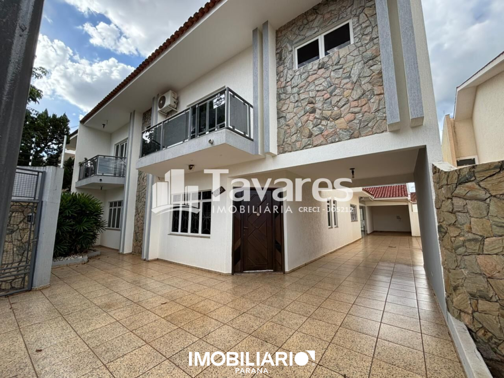 Sobrado para  Alugar em Umuarama pela Tavares