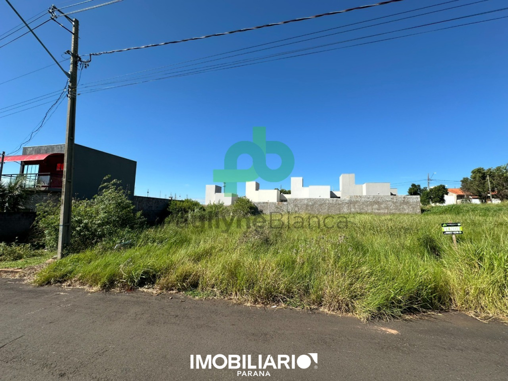 Terreno para  Venda em Umuarama pela Paullyne Bianca corretora de imóveis