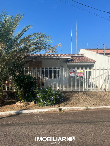 Residência para  Venda em Umuarama pela Caetano & Otávio