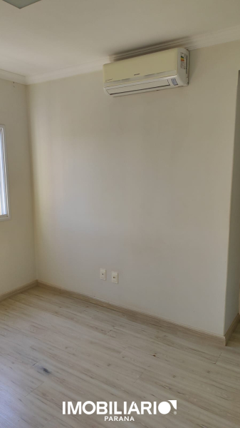 Apartamento para  Venda em Umuarama pela Bom Imóveis