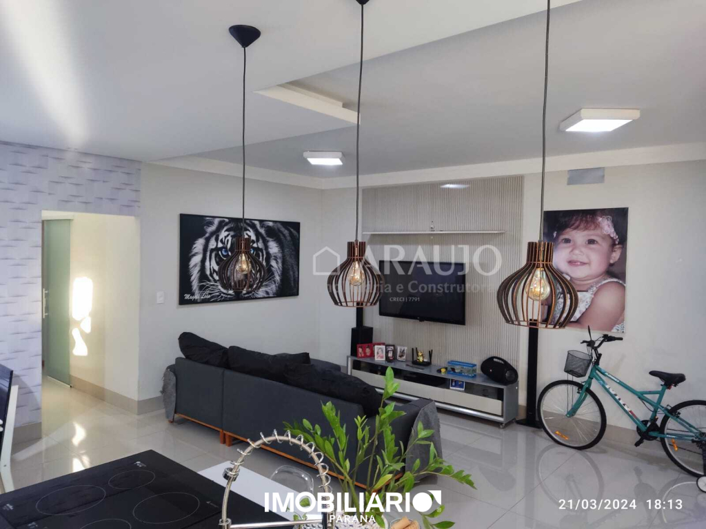 Residência para  Venda em Umuarama pela Araujo