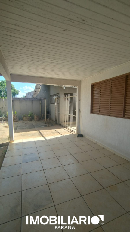 Residência para  Alugar em Umuarama pela Bom Imóveis