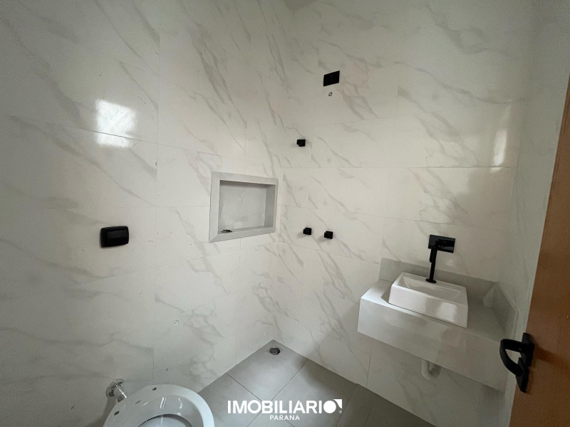 Residência para  Venda em Umuarama pela Ilha Bella