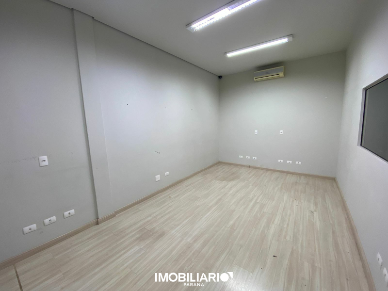 Sala Comercial para  Venda em Umuarama pela Morena imobiliária e construtora